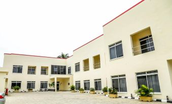 Stratton 38 Asokoro