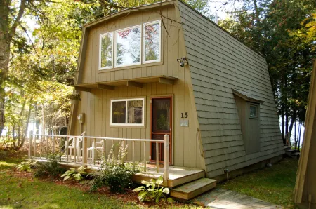 Waterfront Cottage Moosehead Lake