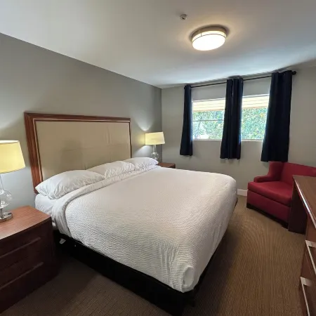 Hillside Inn
