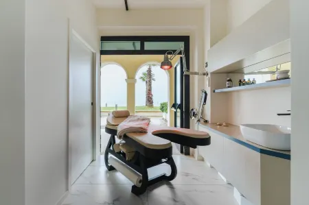 Life Hotel Seaview & Spa Отели в г. Loreto