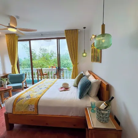 Blue Tropical House Hoi An