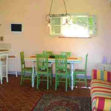 Apartment in Tuscany with Pool & Golf Access Rooms