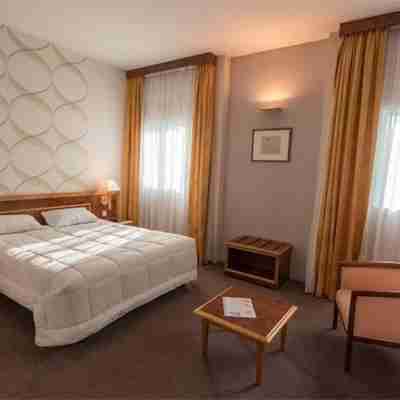 Hôtel - Restaurant Le Manoir Rooms