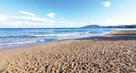 Nami Villa Airport by Airstay