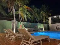 The Palms - プール