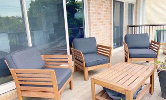 Treeview - A Beautiful 3-Bed House in Kiama