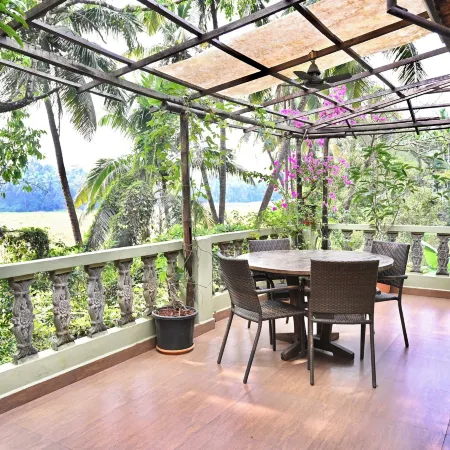 Sohum Spiritual Resort