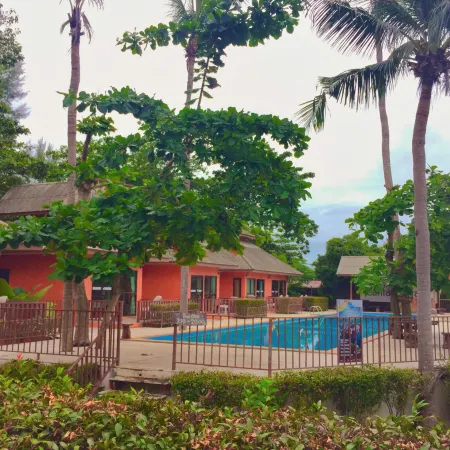 Lanta Cottage