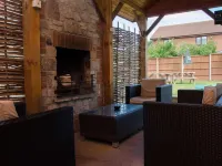 Crossways Inn Hotels in Highbridge