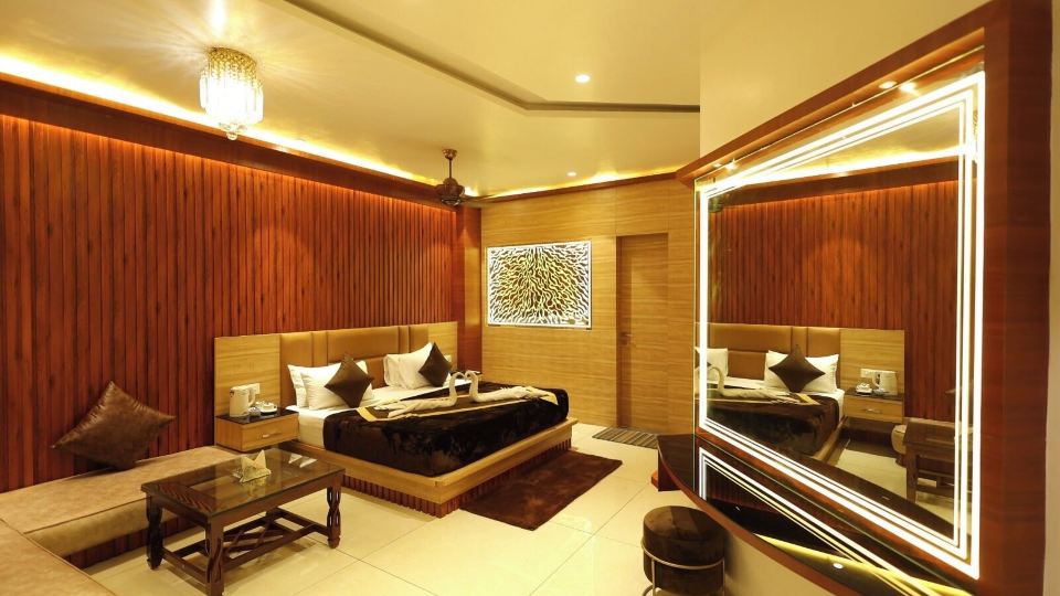 Hotel Darbar-E-Khas