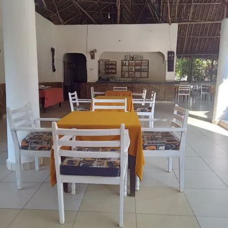 Diani Campsite and Cottages