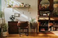 Wyatt's Saloon Guest House 2