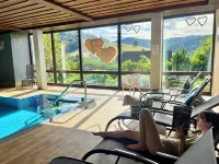 Apart Hotel Goldener Hahn Baiersbronn, Ferienwohnungen | Frühstück, Sauna & Indoorpool