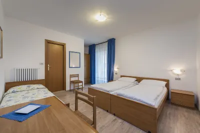 Hotel Villa Al Vento Hôtels à : Linfano