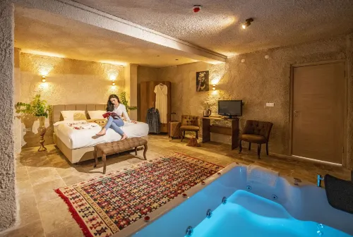 Hydros Cave Suit Hotels in Uçhisar
