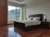 Alpine Creast Cottages Hotels in Changla Gali