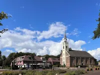 Hotel de Oringer Marke Odoorn, Nabij Emmen - parkir