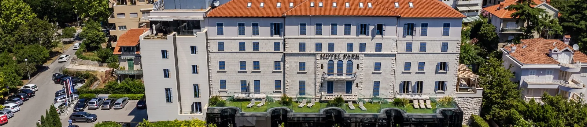 Premium Hotels