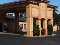 Quality Inn Florence - parkir
