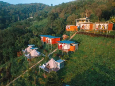 แฮปปี้แคมป์ ภูชี้ฟ้า โรงแรมในอำเภอ เทิง