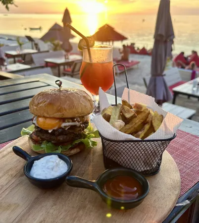 Amara Beach Resort Koh Phangan Отели рядом с достопримечательностью «Bottle Beach»