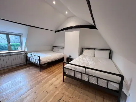 Cottage on Brook -> Castle, Walks, Shop & Cafe