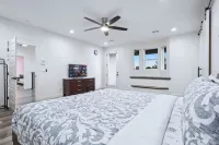 6 BDR Modern Home w/River & Beach Access!