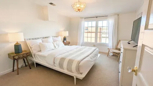 1br Apt in Historic Triplex - 5min walk Swamp Rabbit Trail, 15min walk to dntwn