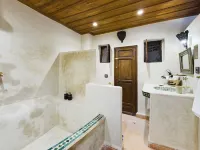 Dar Al Amal - Bed and Breakfast