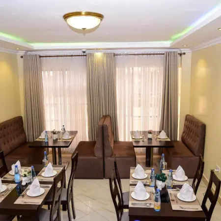 La Beila Hotel Meru