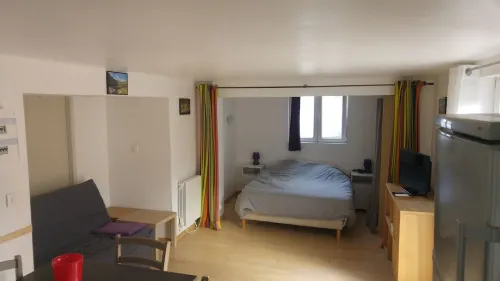 Charming comfortable studio at the foot of the Madres massif
