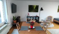 Vacation apartment - Weserbergland - own entrance - garden - fence - dogs possible