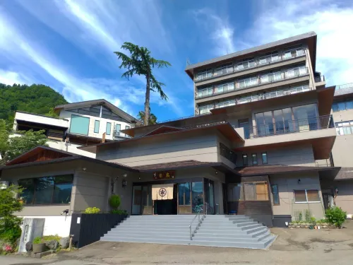 Takahan Hotels in Yuzawa