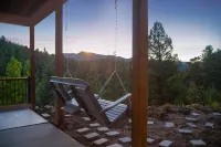See video: BEAUTIFUL private getaway b/w Boulder &Golden @8100'; garage parking