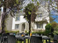 Beautiful charming Home 1km from the beach Hotels in Plougasnou