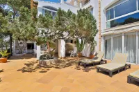 Egos 89 Holiday Home for 10 People, Seafront Position with Direct Beach Access.