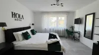 Hotel Hola - Homestays