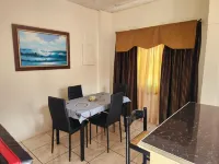 Stewart Suite Apt -Trincity, Airport, Full Apt - 2 ดาว