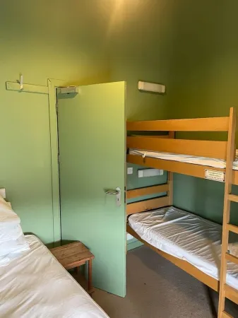 Sleeps 22 - 5 min to local pub, 15 mins from the beach Отели рядом с достопримечательностью «Зоопарк Фоли Фарм Адвенчер Парк энд»