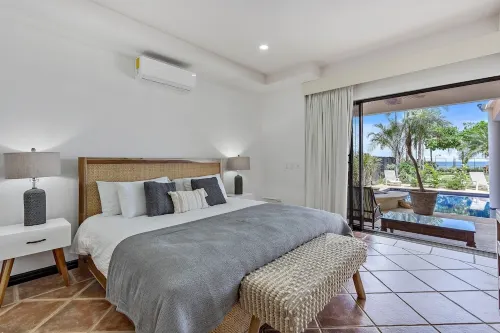 Ultimate 9BR/11BA Oceanfront Villa in Costa Rica