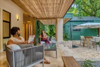 5-Star LUXE The Oasis - Entire Home - 4-Star