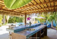 Villa Lunas de Mar, Secret Spot in Pescadero, Sleeps 10, 4 Bdrms, Pool
