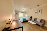 Cozy, spacious 4B4B house with high-speed internet near Disney