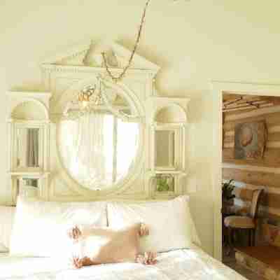 Meadowlands Cottage, Horse Ranch with Wood Burning Stove and a River, Hot Tub Rooms