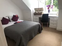 Luxury country retreat with extensive leisure facilities Hotels near Totteridge Baptist Church