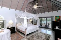 Entire Luxury Property, Villa +4 cottages, English Harbour, Moondance Antigua Hotels in 