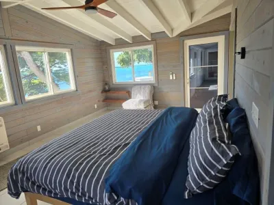 SEA'N STARS - 4 bedroom home with a panoramic view overlooking the Sea of Abaco. Hoteles cerca de Swimming Pigs of Noname Cay