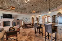 Villa #18 - Ventana - Five Bedroom Beachfront Home, Sleeps 14