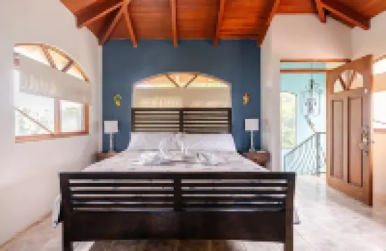 AMAZING OCEAN VIEWSHouse in the Sky" Monte Paraiso