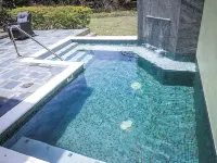 La Coterie Villa -Charming 3-bedroom villa with WiFi, AC in enjoyable Lowlands Hotels in Lowlands